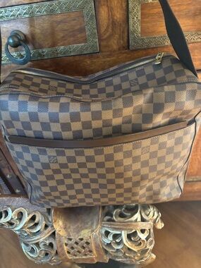 Louis Vuitton Brown Damier Ebene Canvas Messenger Crossbody